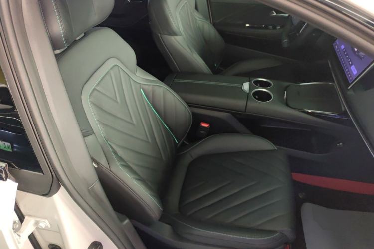 Used Deepal SL03 2025 Pure Electric Elite Model Right Front Seat
