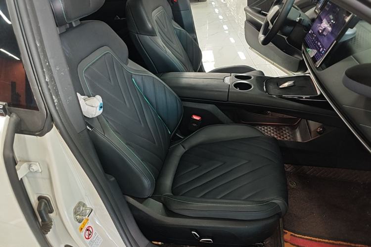 Used Deepal SL03 2025 Pure Electric Classic Edition Right Front Seat