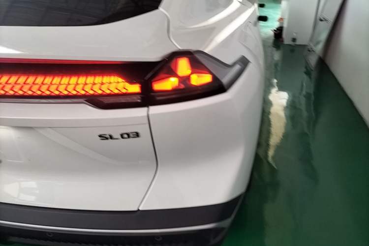 Used Deepal SL03 2025 Revised Version Range-Extended Elite Edition Right Rear Taillight