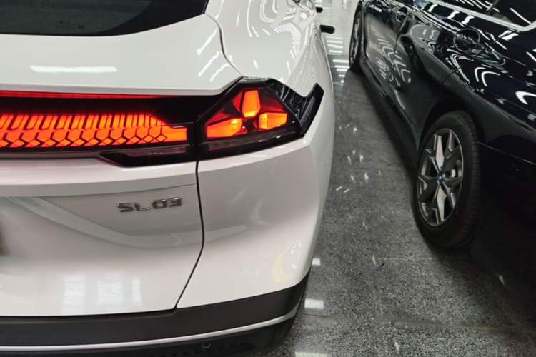 Used Deepal SL03 2025 Revised Version Range-Extended Elite Edition Right Rear Taillight