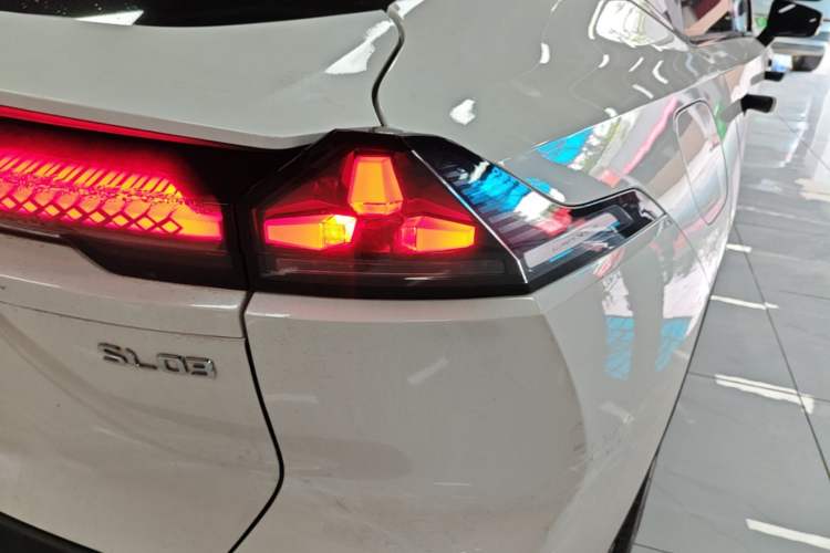 Used Deepal SL03 2025 Pure Electric Classic Edition Right Rear Taillight