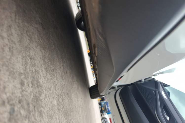 Used Deepal SL03 2025 Revised Version All-Electric Elite Type Right Side Sill