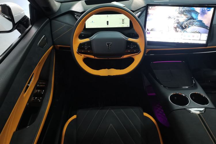 Used Deepal SL03 2025 Pure Electric Sports Car Steering Wheel
