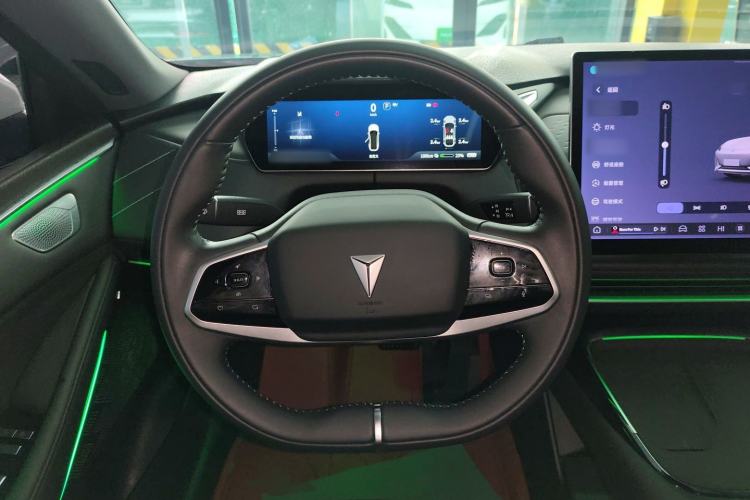 Used Deepal SL03 2025 Pure Electric Elite Model Steering Wheel