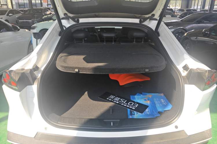 Used Deepal SL03 2025 Range-Extended Elite Version Trunk
