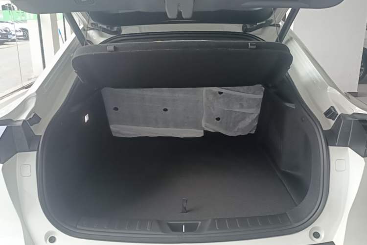 Used Deepal SL03 2025 Range-Extended Elite Version Trunk
