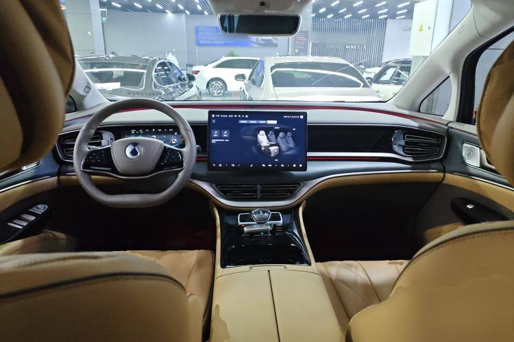 Used Denza D9 2022 DM-i 970 Four-Wheel Drive Flagship Model Interior 2