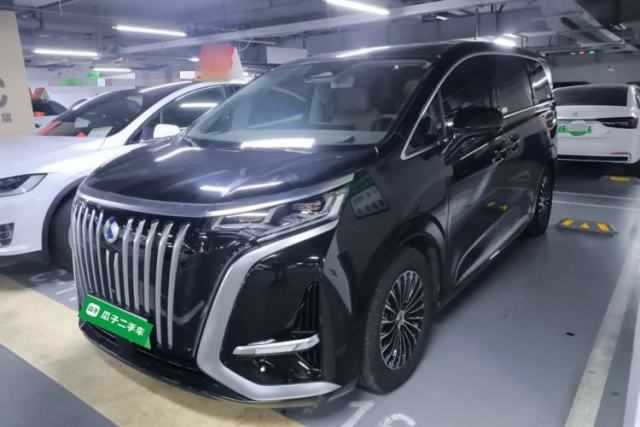 Denza D9 2022 EV 600 Four-Wheel Drive Prestige Model de segunda mano