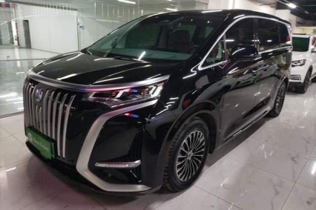 Used Denza D9 2022 EV 600 Four-Wheel Drive Prestige Model