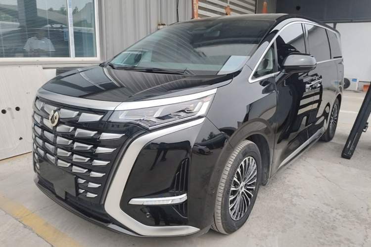 Used Denza D9 2022 DM-i 970 Four-Wheel Drive Flagship Model Guazi used car, China used car export, Used car for sale, Used cars, Cheapest cars for sale