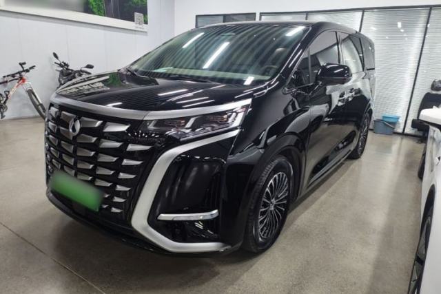 Used Denza D9 2022 DM-i 970 Four-Wheel Drive Prestige Model