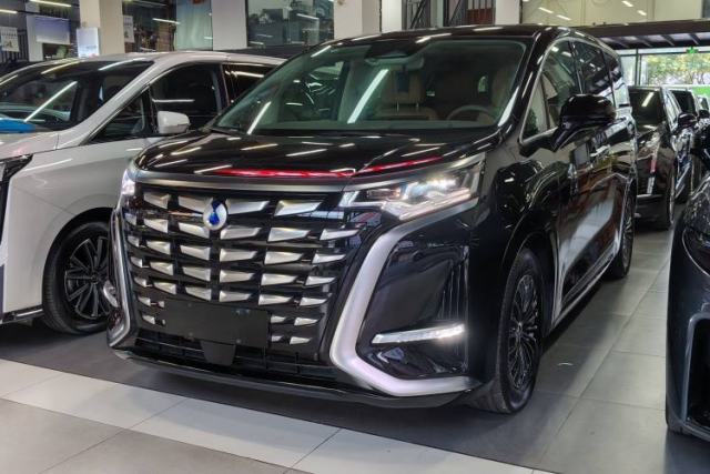 Used Denza D9 2022 DM-i 970 Four-Wheel Drive Prestige Model