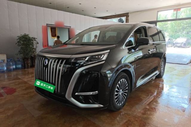 Used Denza D9 2022 EV 620 Prestige Model