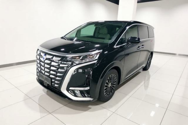 Denza D9 2022 DM-i 970 Four-Wheel Drive Flagship Model مستعملة
