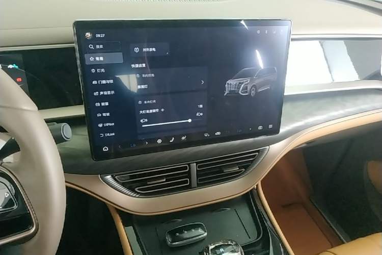 Used Denza D9 2022 DM-i 1040 Prestige Model Audio And AC Panel