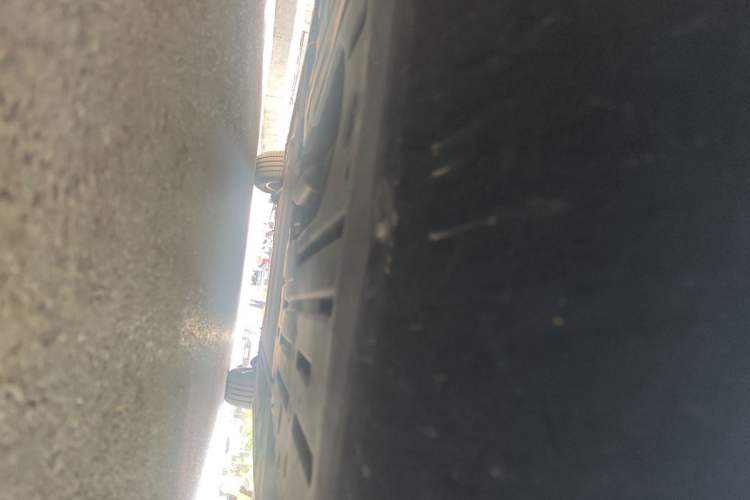 Used Denza D9 2022 DM-i 1040 Prestige Model Chassis Front