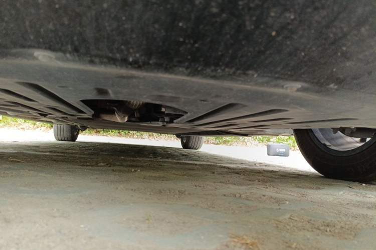 Used Denza D9 2022 DM-i 1040 Prestige Model Chassis Front
