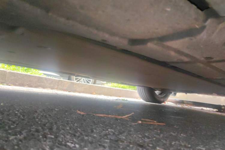 Used Denza D9 2022 DM-i 970 Four-Wheel Drive Prestige Model Chassis Front Left