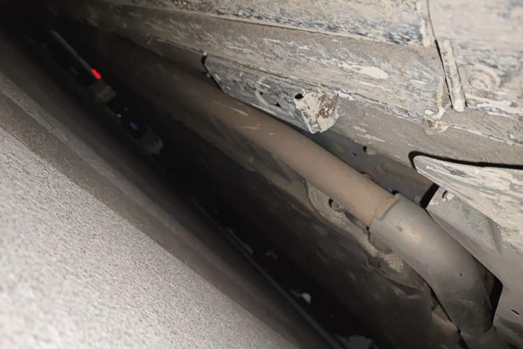 Used Denza D9 2022 DM-i 970 Four-Wheel Drive Prestige Model Chassis Front Right