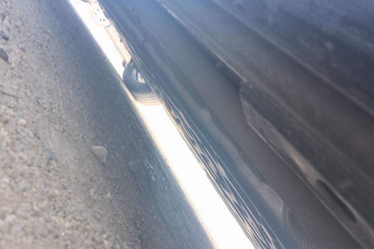 Used Denza D9 2022 DM-i 970 Four-Wheel Drive Prestige Model Chassis Front Right