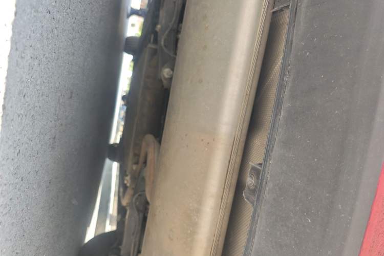 Used Denza D9 2022 DM-i 1040 Prestige Model Chassis Rear