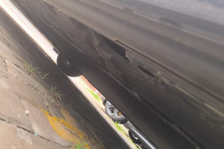 Used Denza D9 2022 EV 600 Four-Wheel Drive Flagship Model Chassis Rear Left