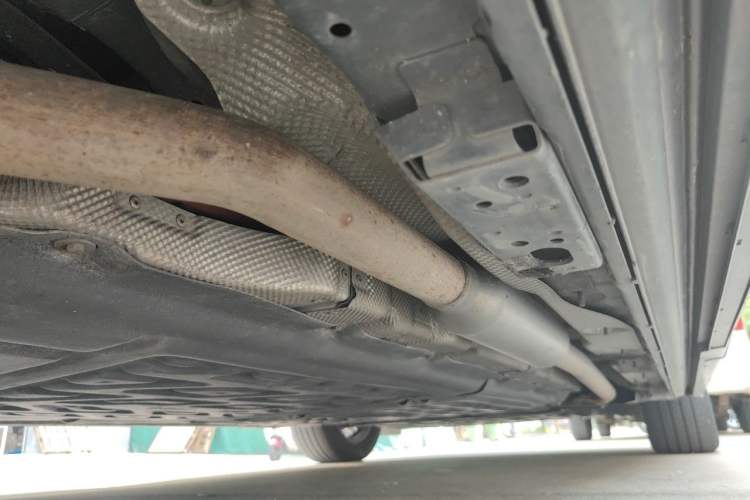 Used Denza D9 2022 DM-i 970 Four-Wheel Drive Prestige Model Chassis Rear Right