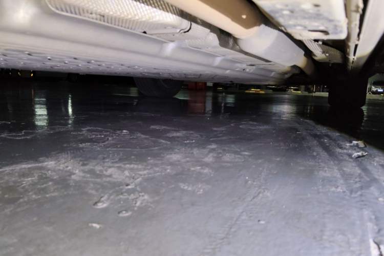Used Denza D9 2022 DM-i 970 Four-Wheel Drive Prestige Model Chassis Rear Right