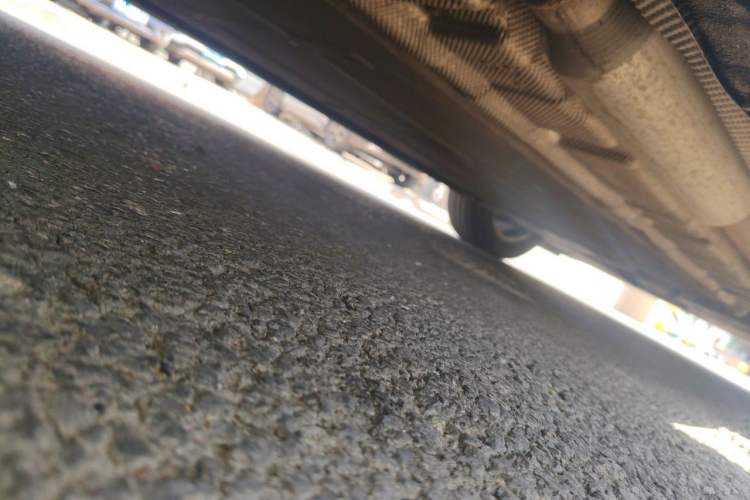 Used Denza D9 2022 DM-i 970 Four-Wheel Drive Prestige Model Chassis Rear Right