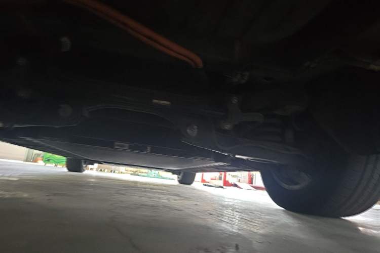 Used Denza D9 2022 EV 620 Prestige Model Chassis Rear