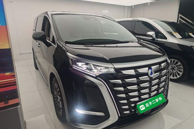 Used Denza D9 2022 DM-i 970 Four-Wheel Drive Flagship Model Exterior 1
