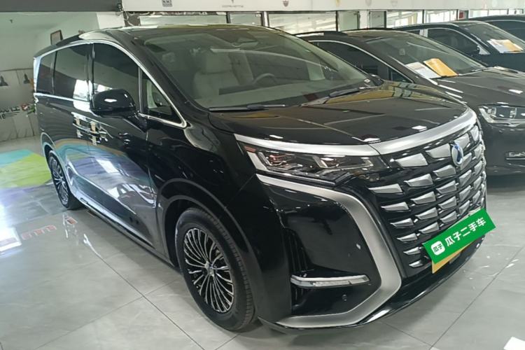 Used Denza D9 2022 DM-i 970 Four-Wheel Drive Flagship Model Exterior 1