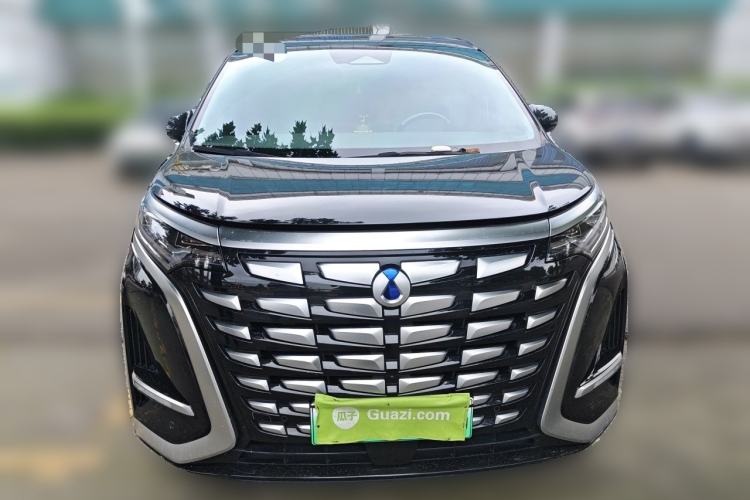Used Denza D9 2022 DM-i 1040 Prestige Model Exterior 1