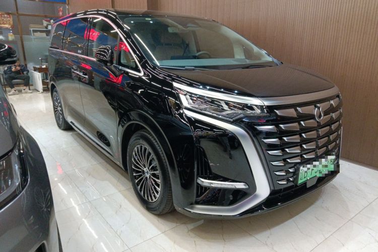Used Denza D9 2022 DM-i 970 Four-Wheel Drive Flagship Model Exterior 2