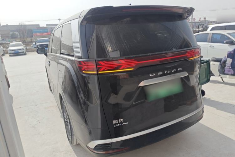 Used Denza D9 2022 DM-i 970 Four-Wheel Drive Flagship Model Exterior 2