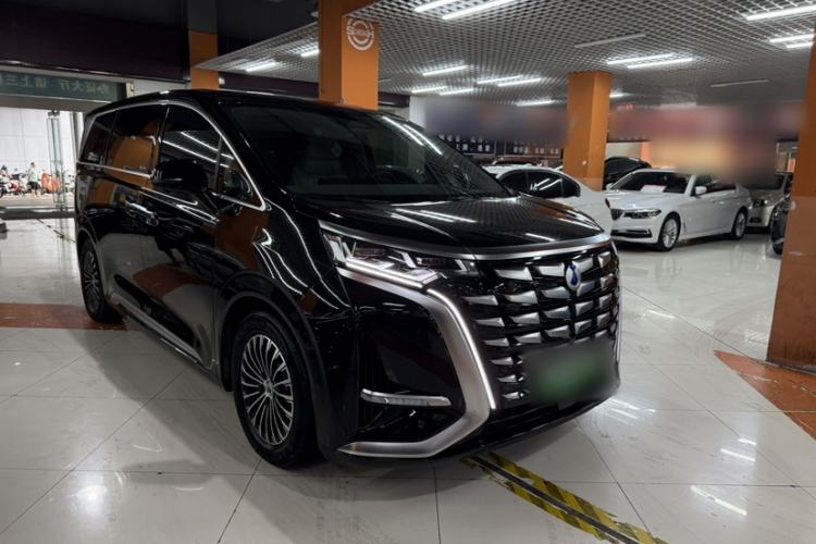 Used Denza D9 2022 DM-i 970 Four-Wheel Drive Flagship Model Exterior 2