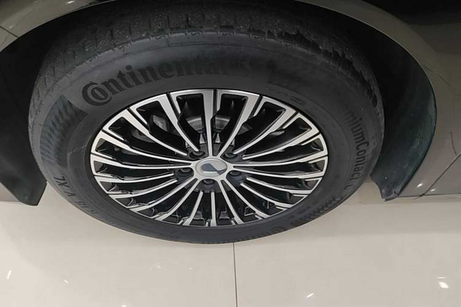 Used Denza D9 2022 DM-i 970 Four-Wheel Drive Flagship Model Exterior 4