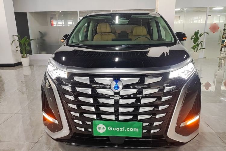 Used Denza D9 2022 DM-i 970 Four-Wheel Drive Prestige Model Front