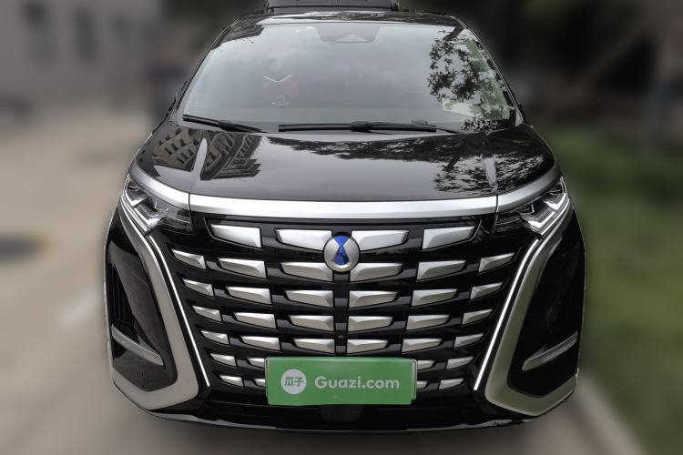Used Denza D9 2022 DM-i 970 Four-Wheel Drive Flagship Model Front