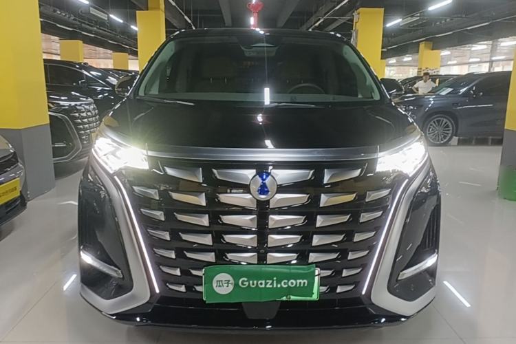 Used Denza D9 2022 DM-i 970 Four-Wheel Drive Flagship Model Front