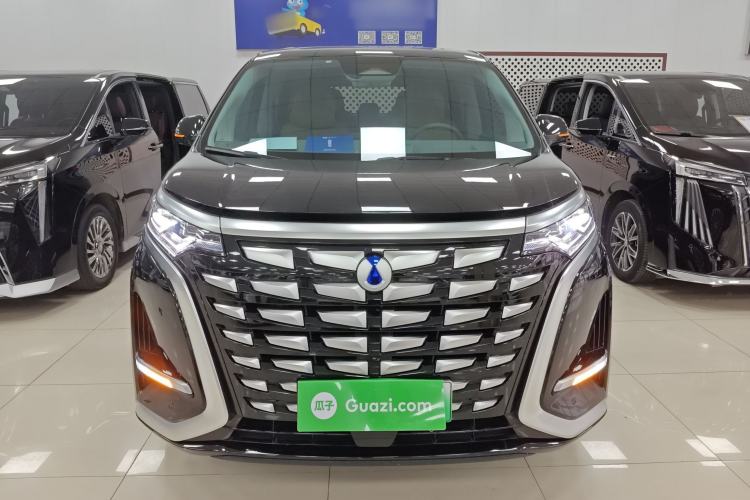 Used Denza D9 2022 DM-i 970 Four-Wheel Drive Prestige Model Front