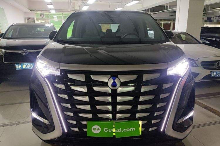 Used Denza D9 2022 DM-i 970 Four-Wheel Drive Flagship Model Front