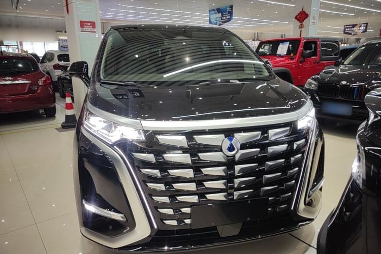 Used Denza D9 2022 DM-i 970 Four-Wheel Drive Flagship Model Front