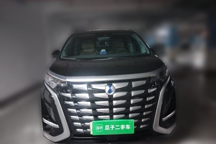 Used Denza D9 2022 DM-i 970 Four-Wheel Drive Prestige Model Front