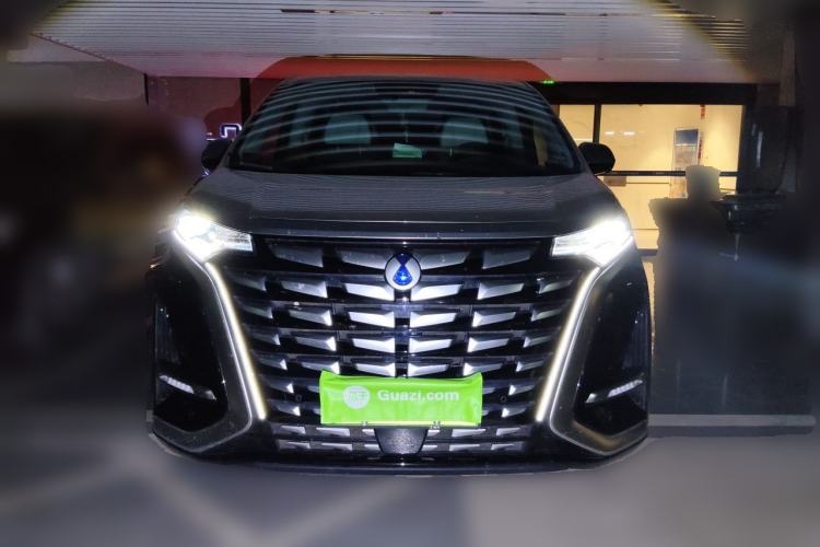 Used Denza D9 2022 DM-i 970 Four-Wheel Drive Prestige Model Front