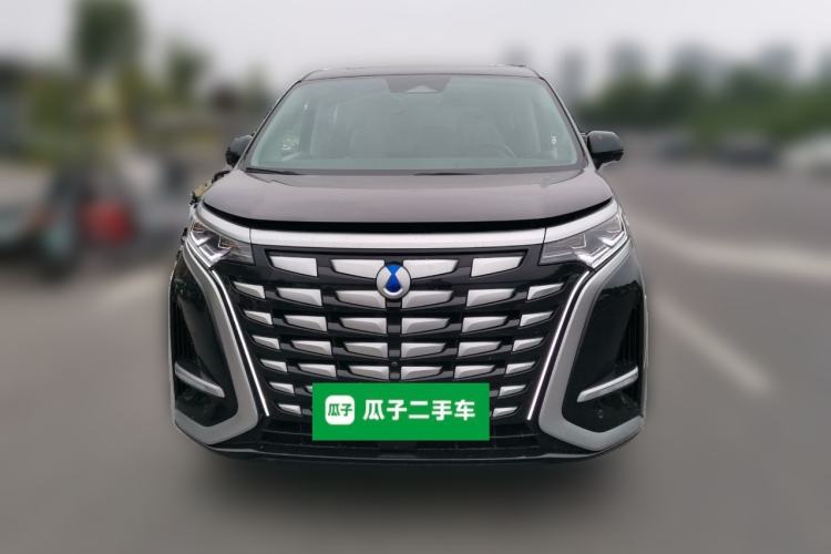 Used Denza D9 2022 DM-i 970 Four-Wheel Drive Flagship Model Front