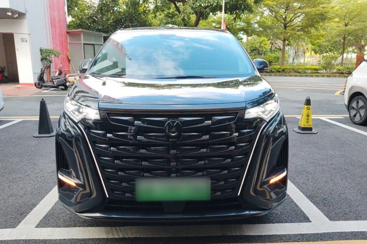 Used Denza D9 2022 DM-i 970 Four-Wheel Drive Flagship Model Front