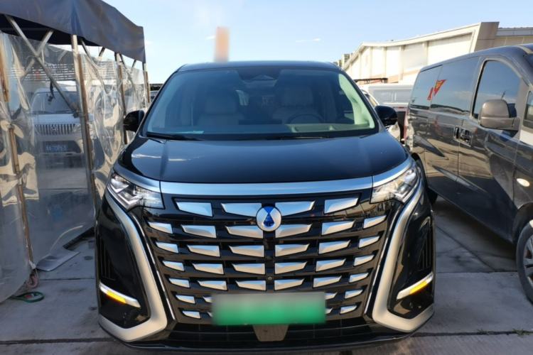 Used Denza D9 2022 DM-i 970 Four-Wheel Drive Flagship Model Front