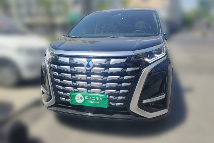 Used Denza D9 2022 DM-i 970 Four-Wheel Drive Prestige Model Front