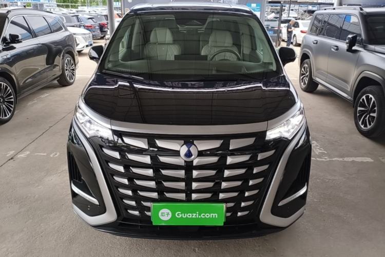 Used Denza D9 2022 DM-i 970 Four-Wheel Drive Prestige Model Front